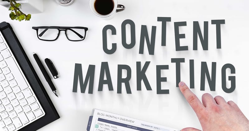 Comment trouver des mots-clés rentables pour un blog formation